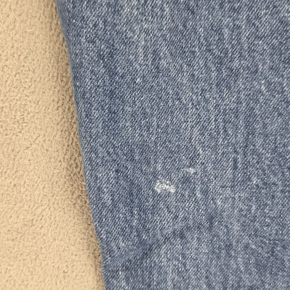 Vintage Levis 501 Jeans Mens Blue Straight Button Fly Made In USA Fits 32x32